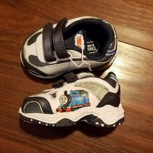 NWOT infant Thomas the train hard soles shoes sz 2